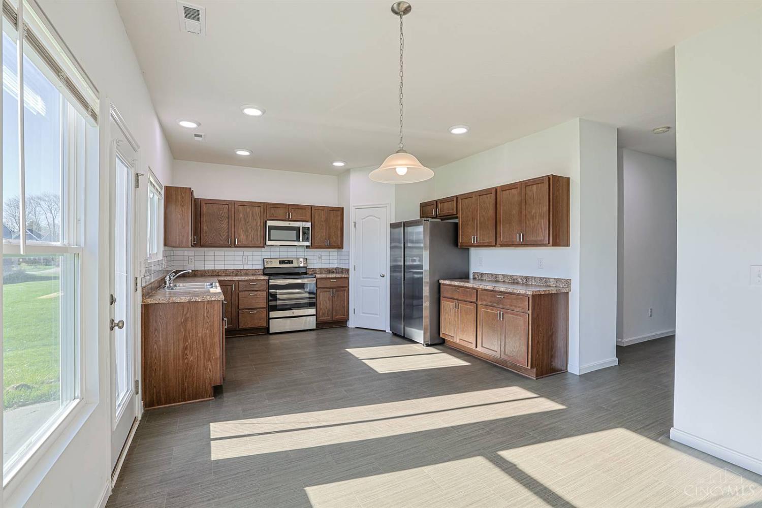 1265 Soaring Way Property Photo 10
