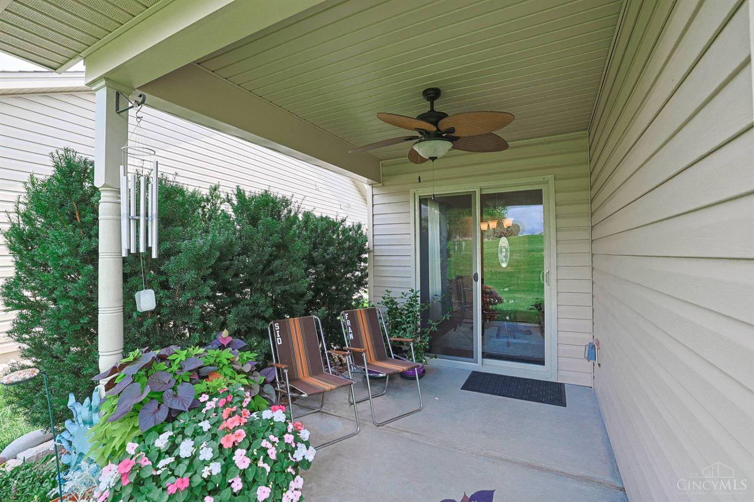 727 Villa Court Property Photo 28
