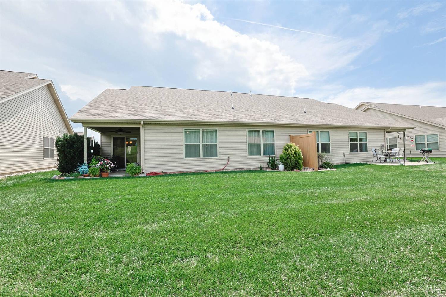 727 Villa Court Property Photo 35