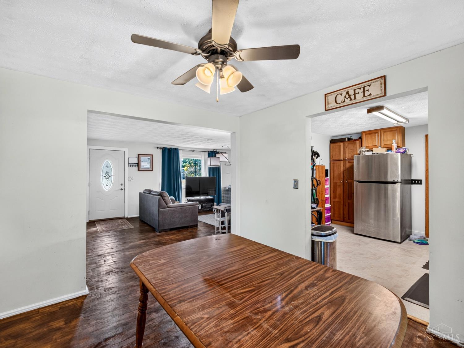 3715 Townsley Drive Property Photo 13