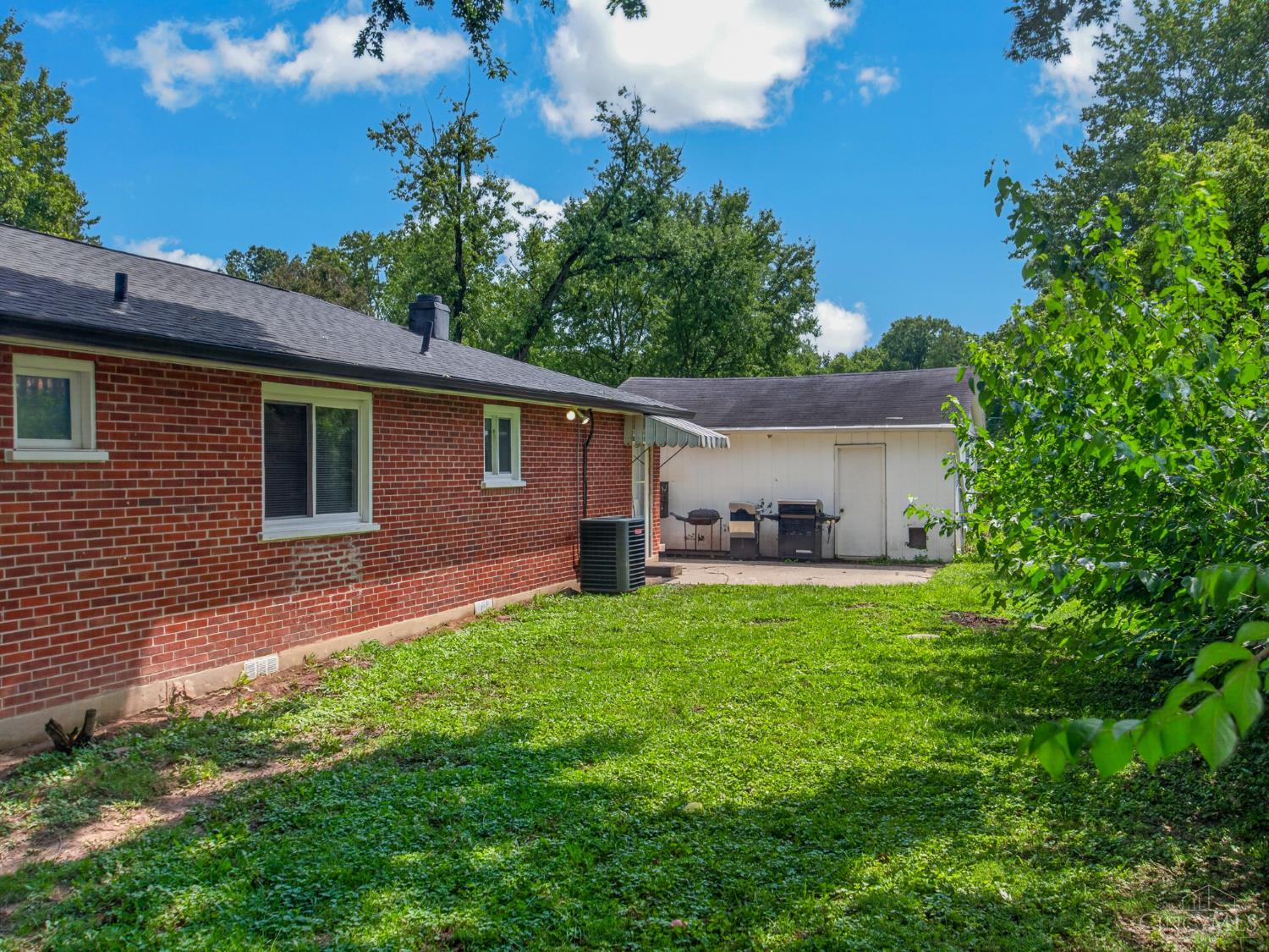 3715 Townsley Drive Property Photo 20