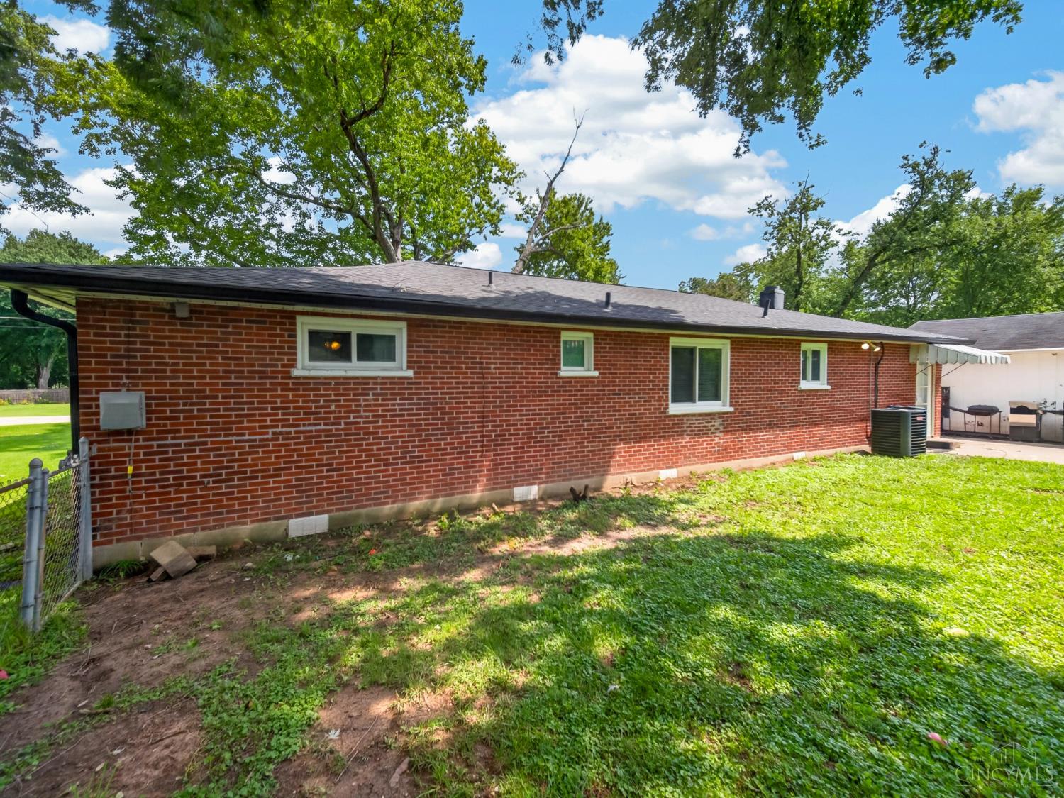 3715 Townsley Drive Property Photo 21