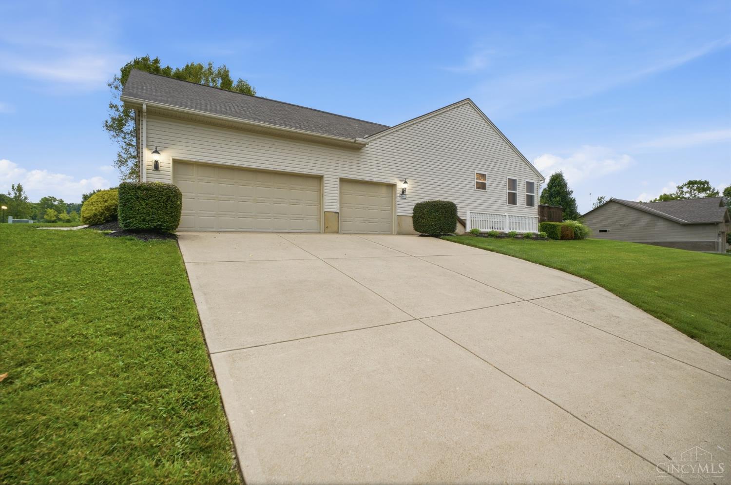 1790 Hanover Way Property Photo 32