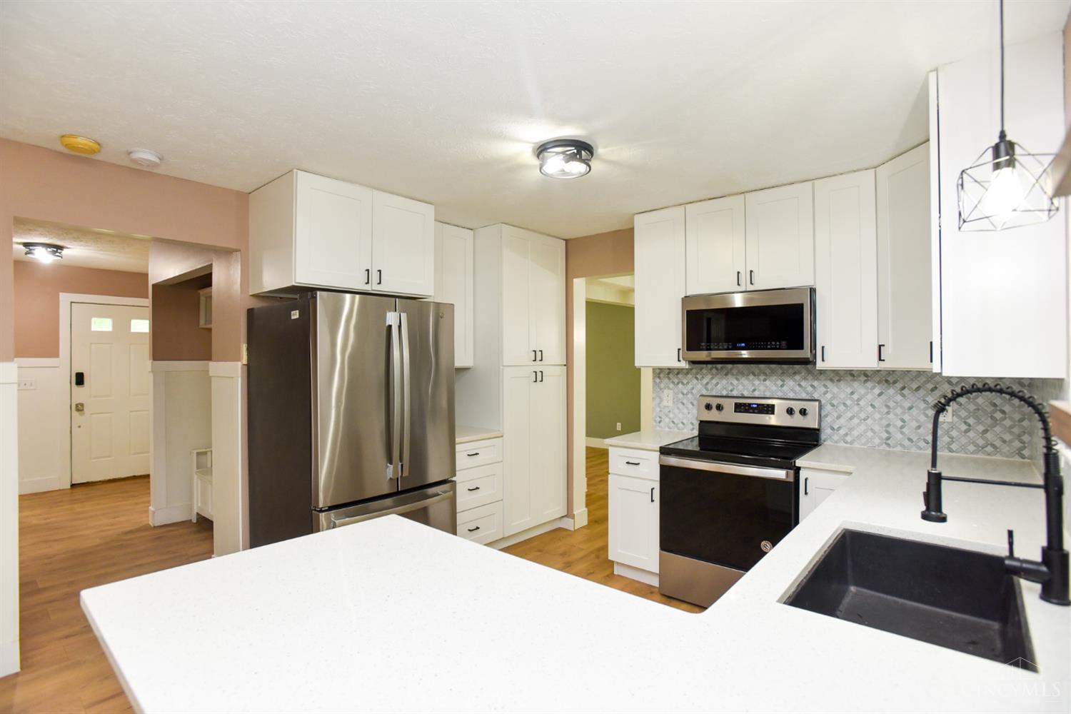 1171 Creekstone Drive Property Photo 7