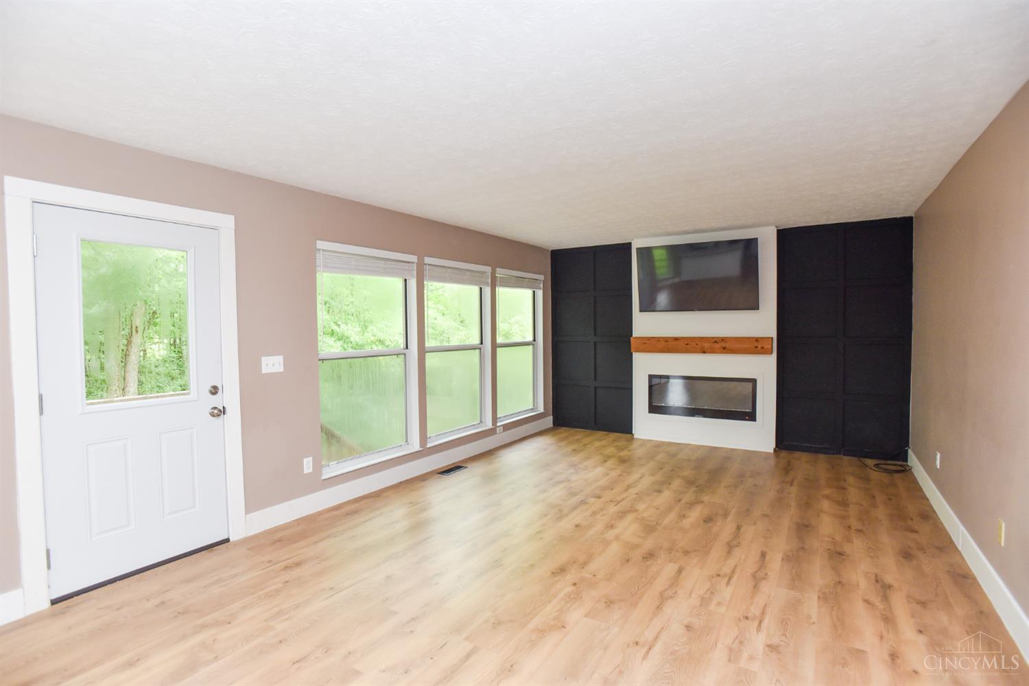 1171 Creekstone Drive Property Photo 8