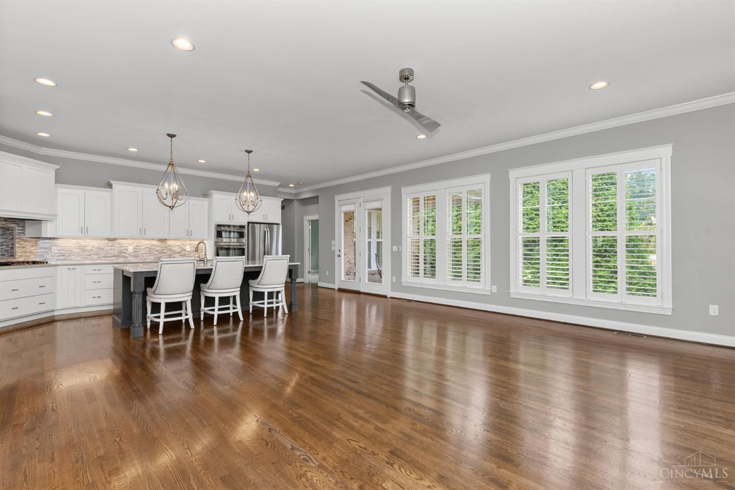 10503 Adirondack Way Property Photo 7