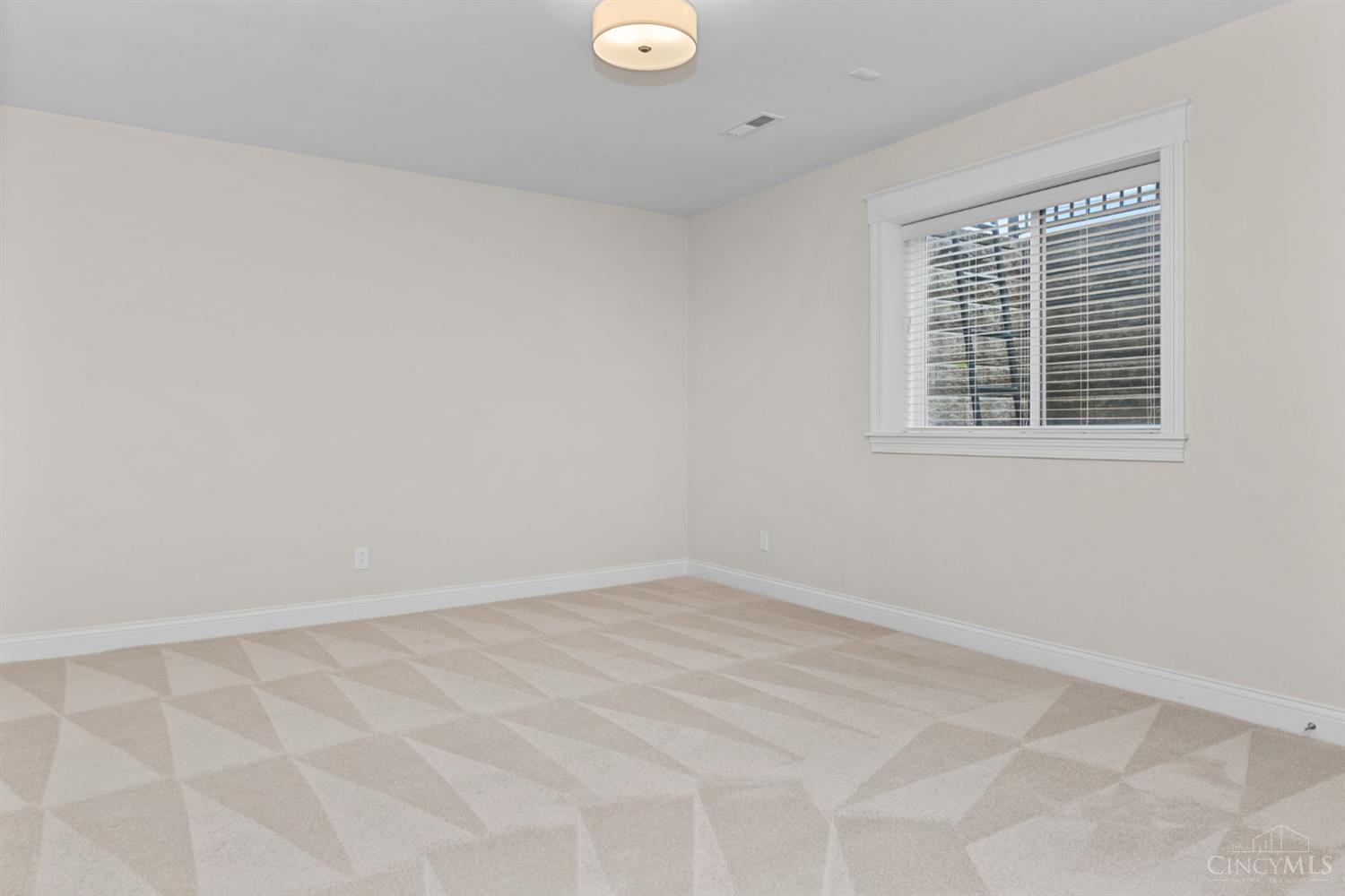 10503 Adirondack Way Property Photo 41