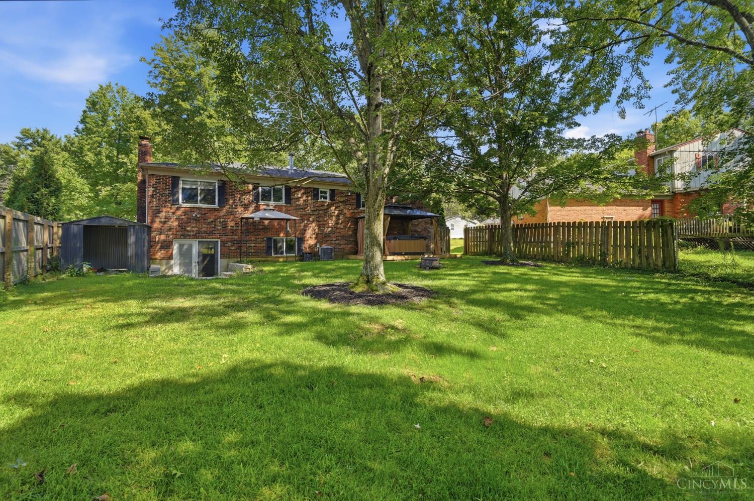 1987 Gainsborough Lane Property Photo 26