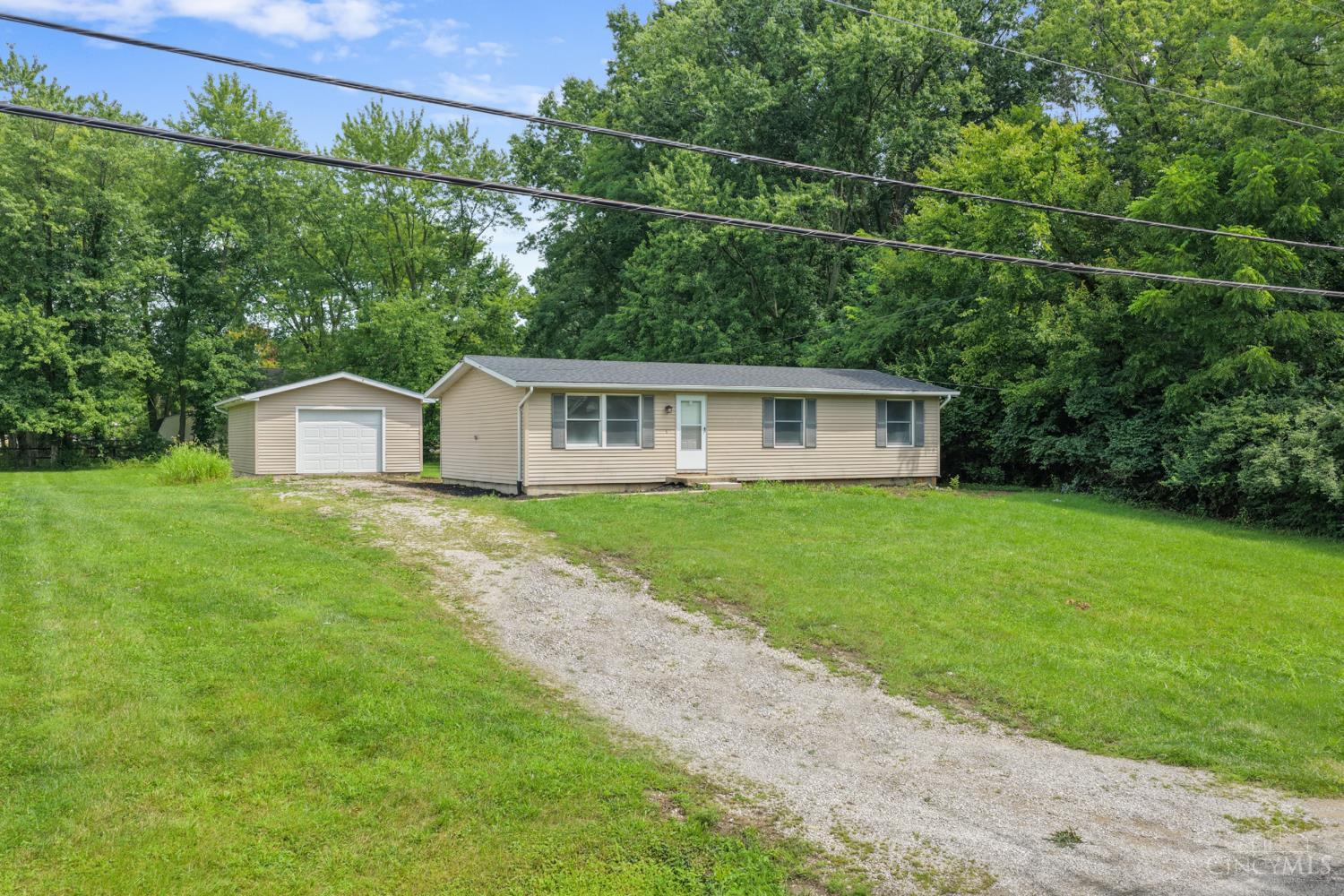 3417 Cole Road Property Photo