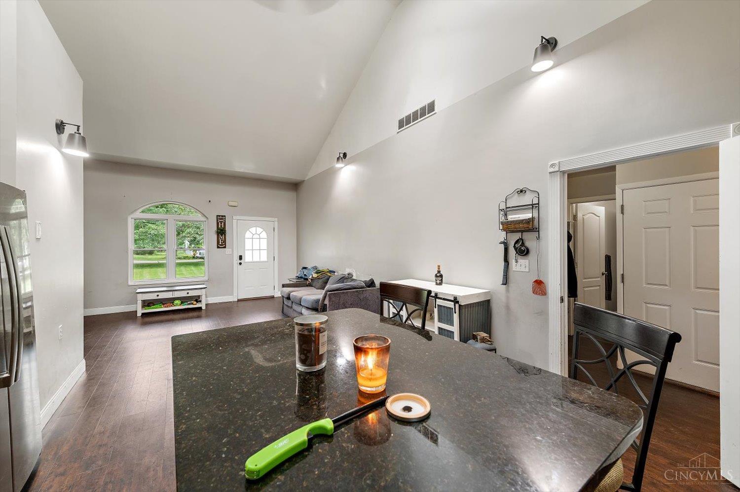 277 Symmes Road Property Photo 8