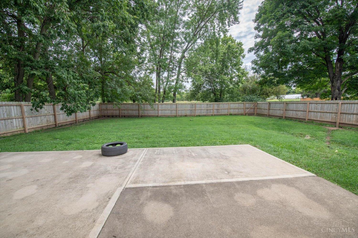 277 Symmes Road Property Photo 27