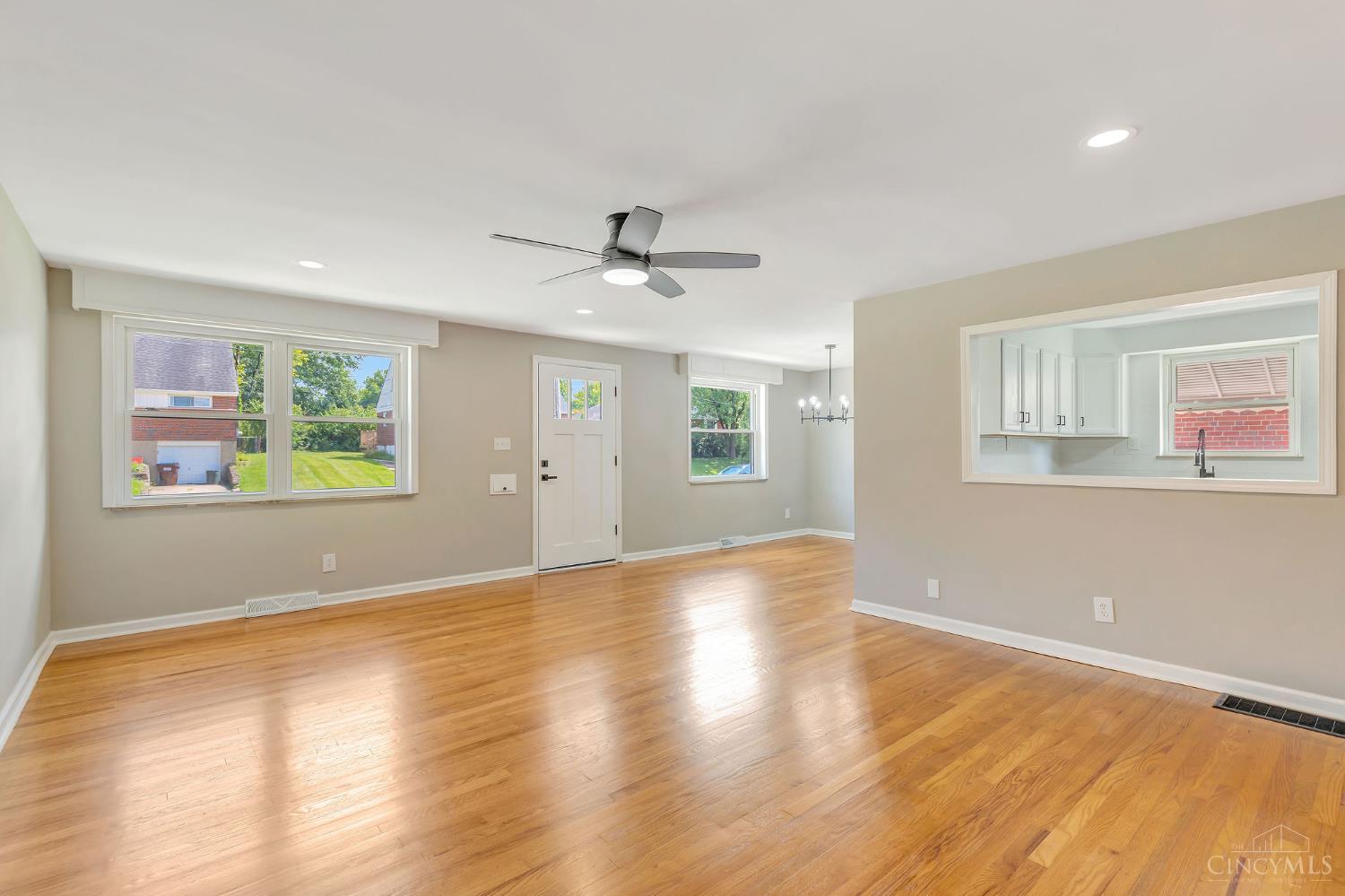 8613 Brent Drive Property Photo 9