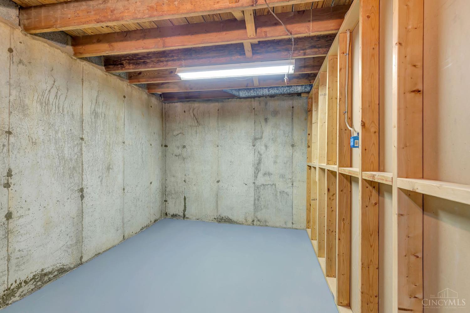 8613 Brent Drive Property Photo 30