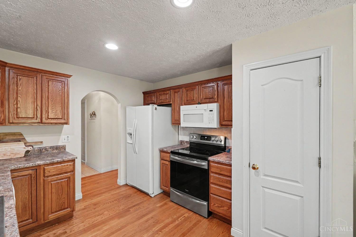 3476 Winter Holly Drive Property Photo 6