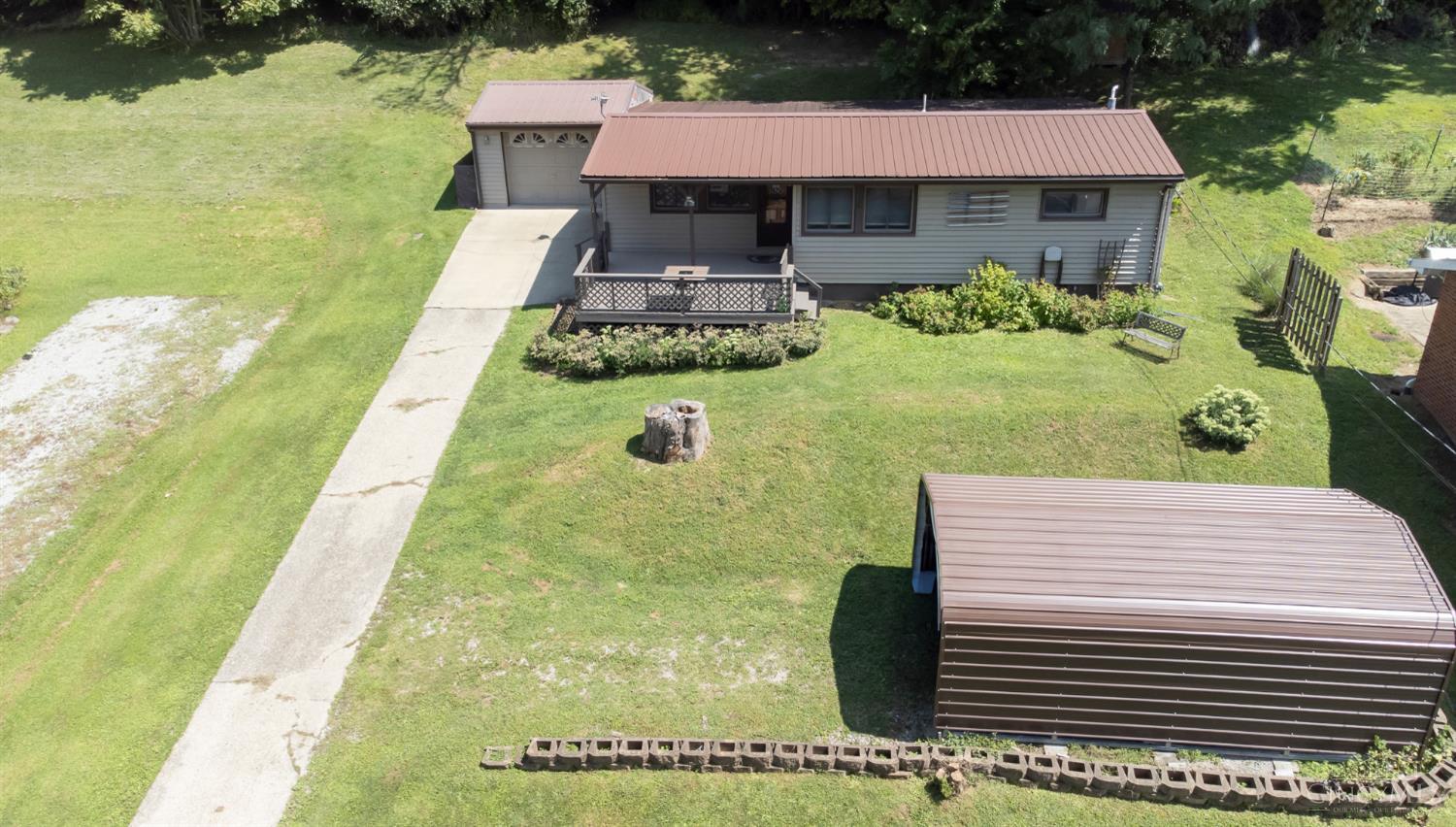 802 Meadowlane Drive Property Photo 1