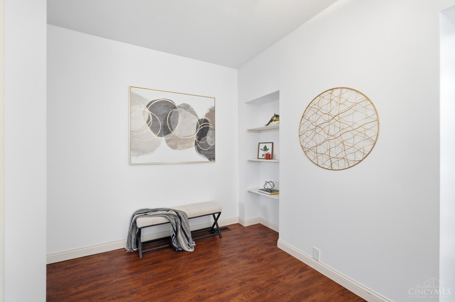 1810 Walker Street Property Photo 18