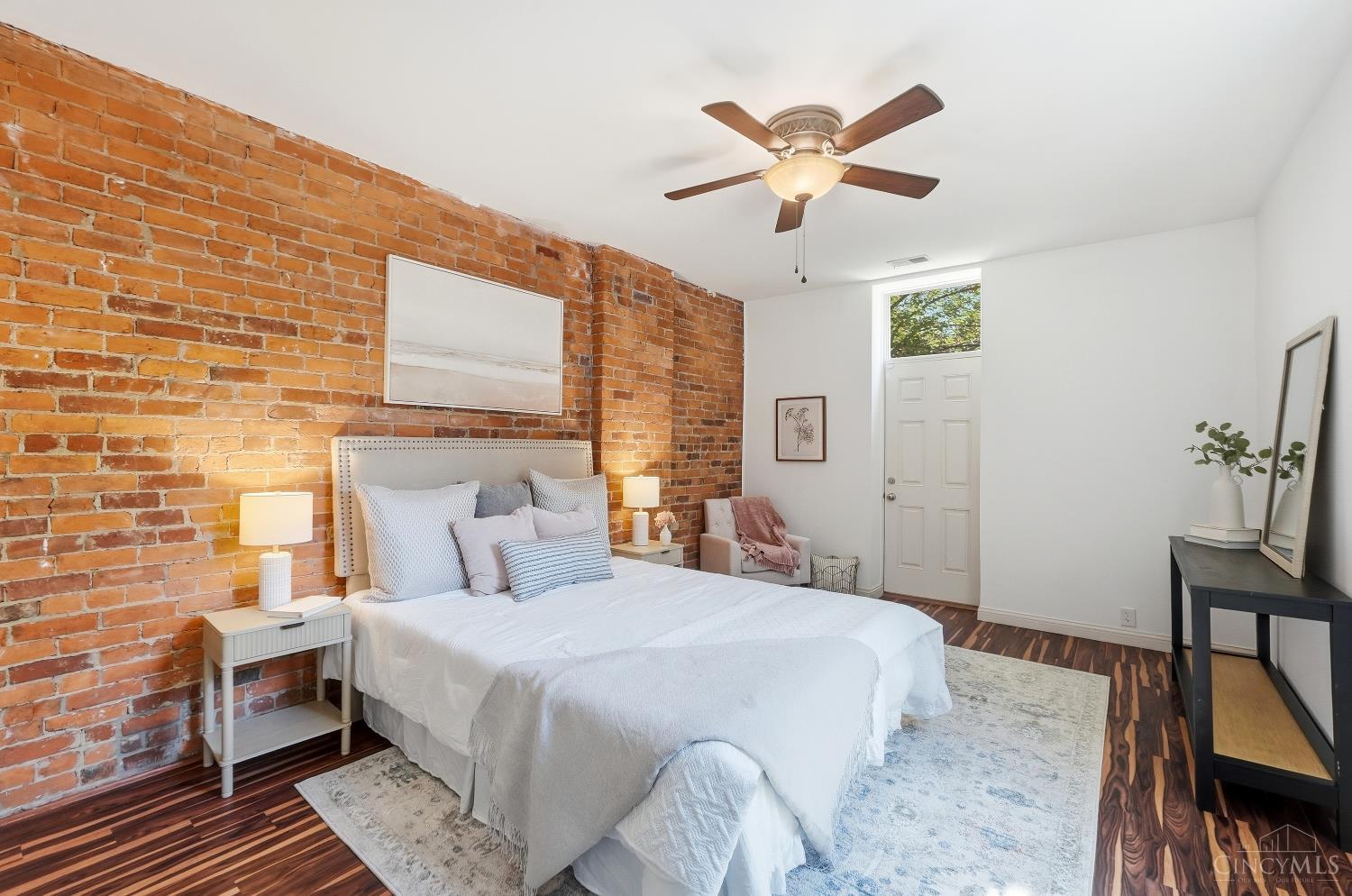 1810 Walker Street Property Photo 30