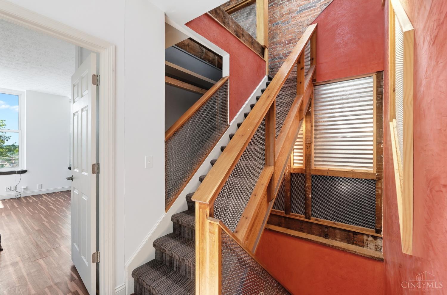 1810 Walker Street Property Photo 44