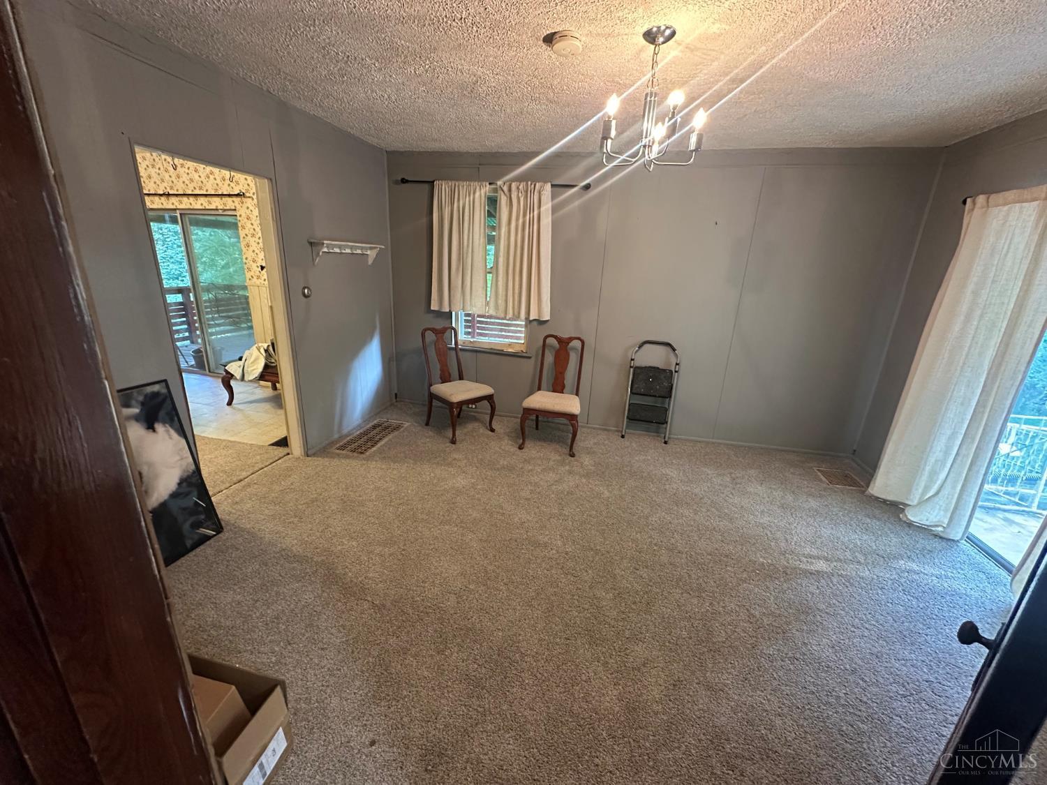 1216 Carson Avenue Property Photo 18