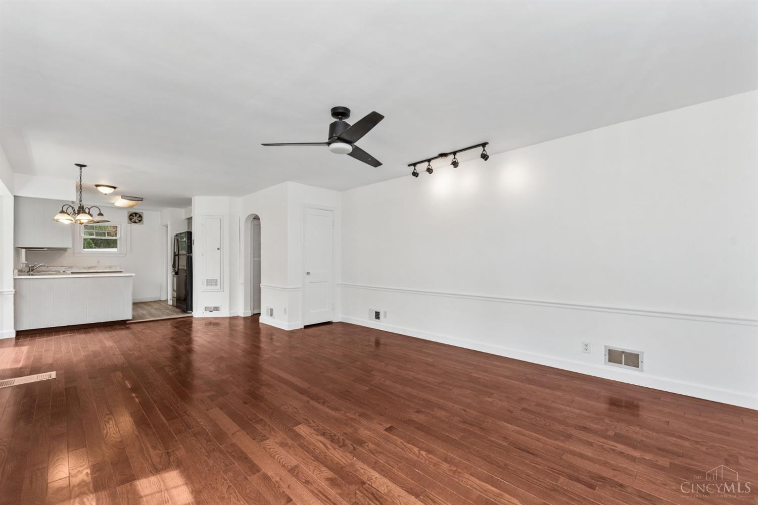 4077 Mclean Drive Property Photo 9