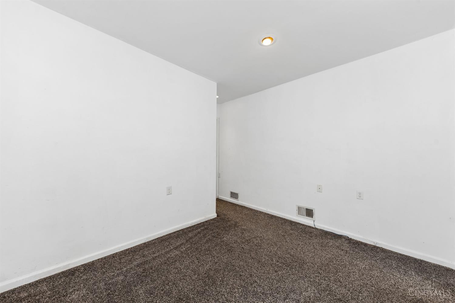 4077 Mclean Drive Property Photo 24