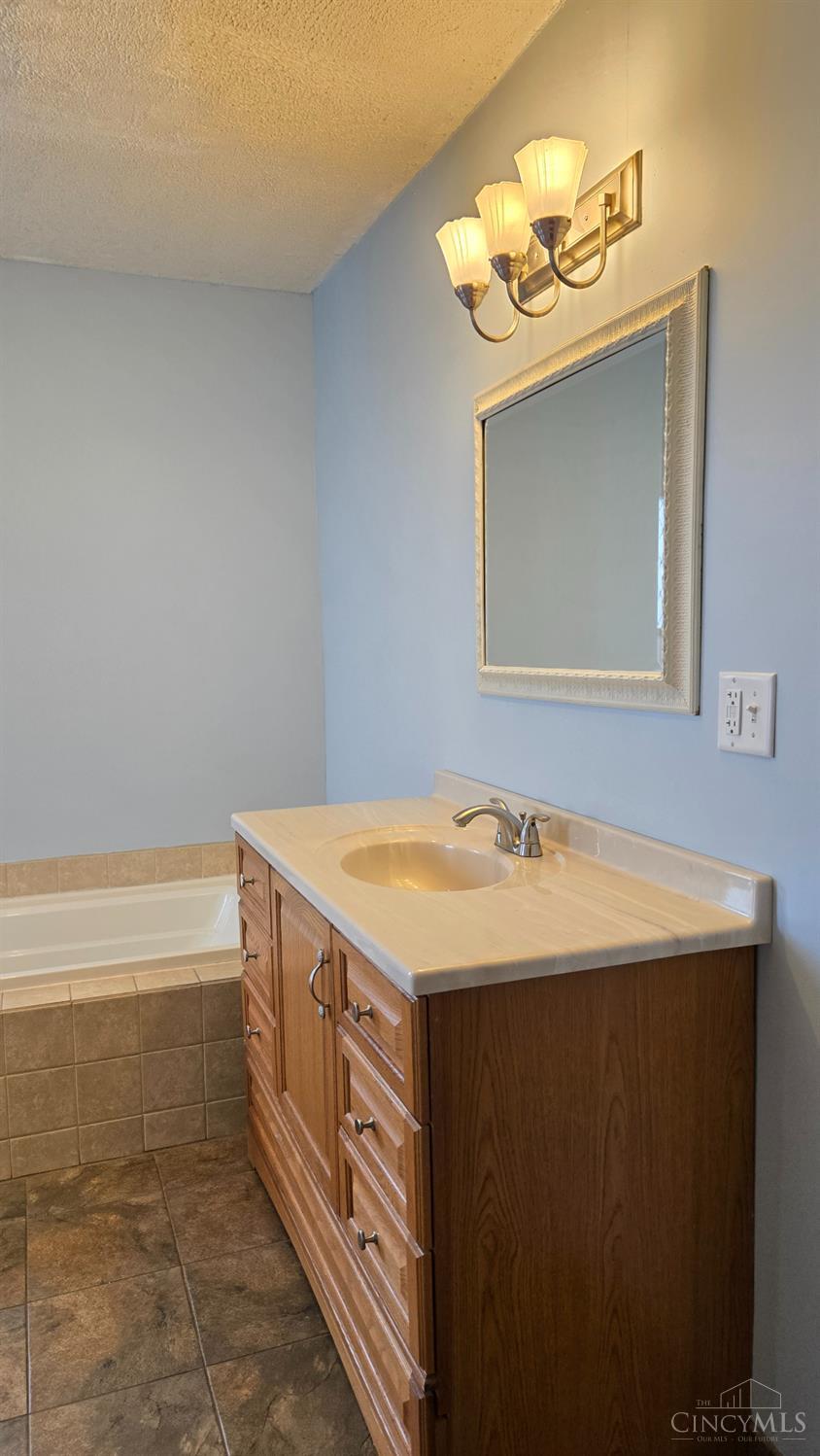 10070 St Rt 132 Property Photo 23