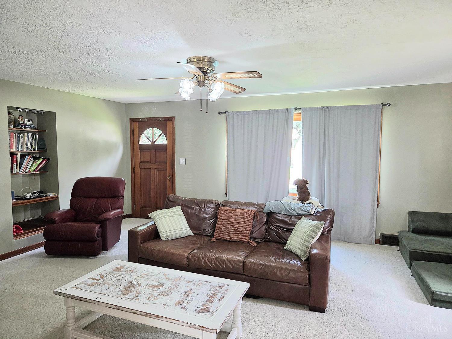 S 109 Glenn Street Property Photo 16