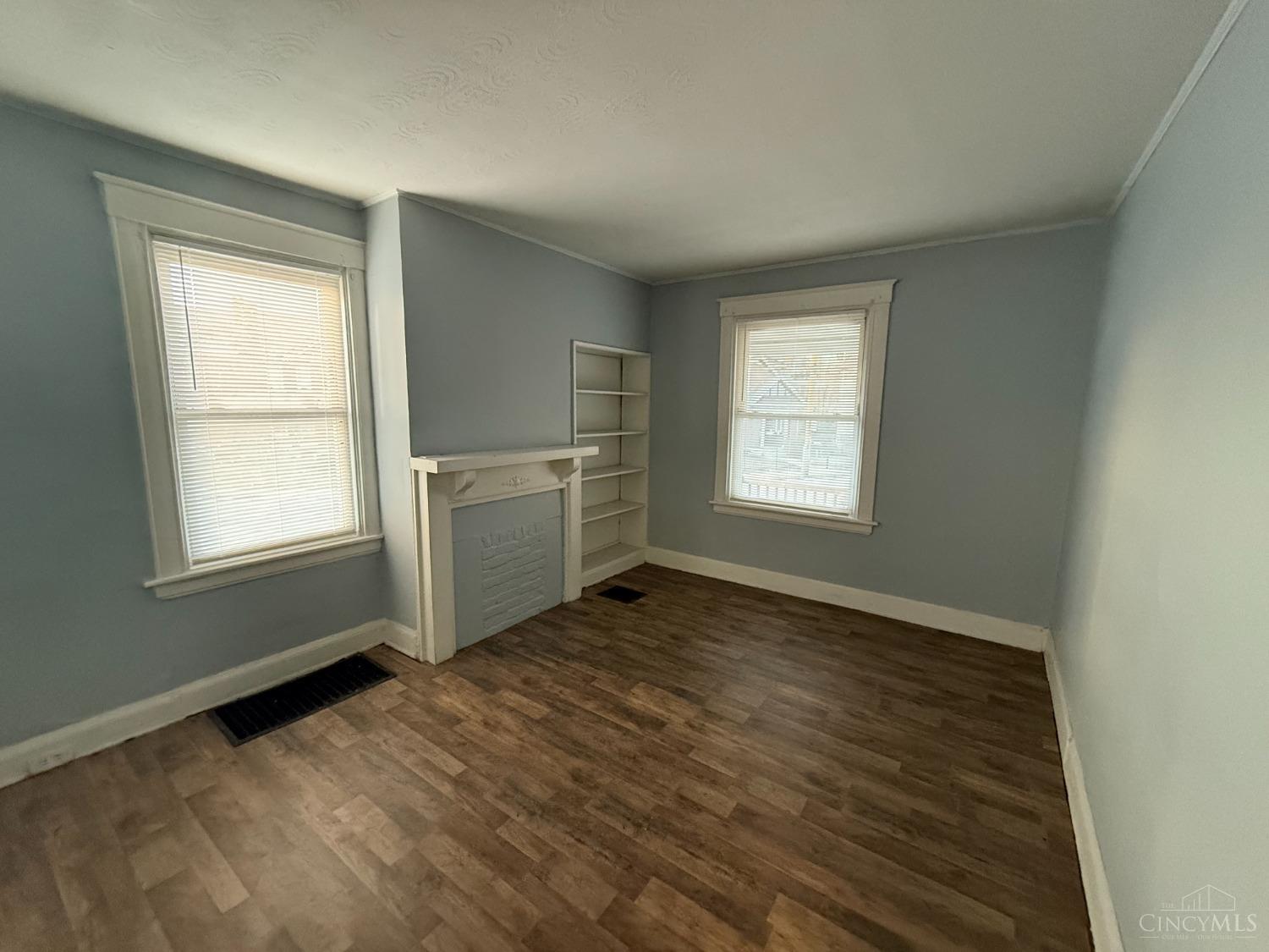 3238 Gilbert Avenue Property Photo 7