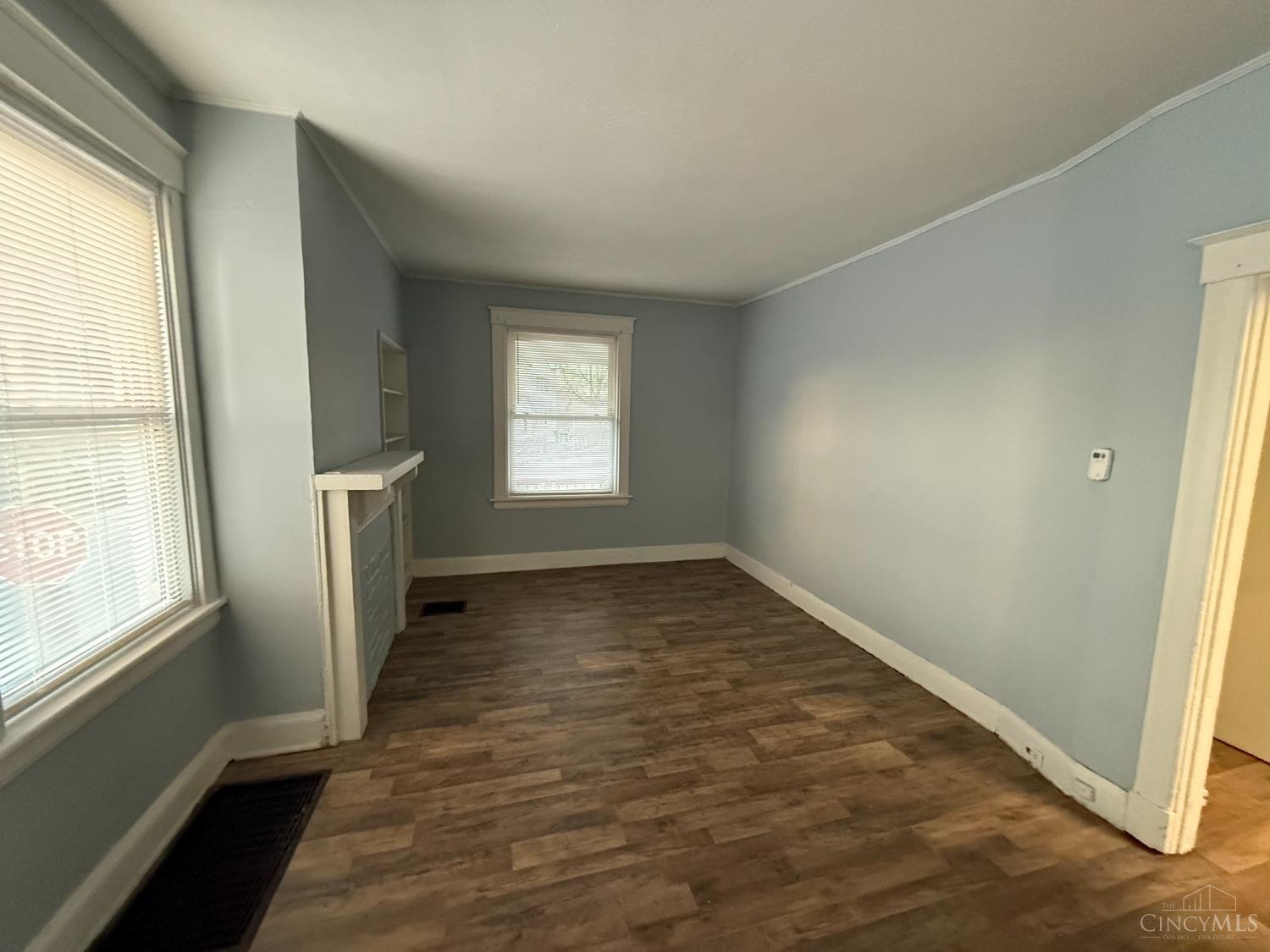 3238 Gilbert Avenue Property Photo 8