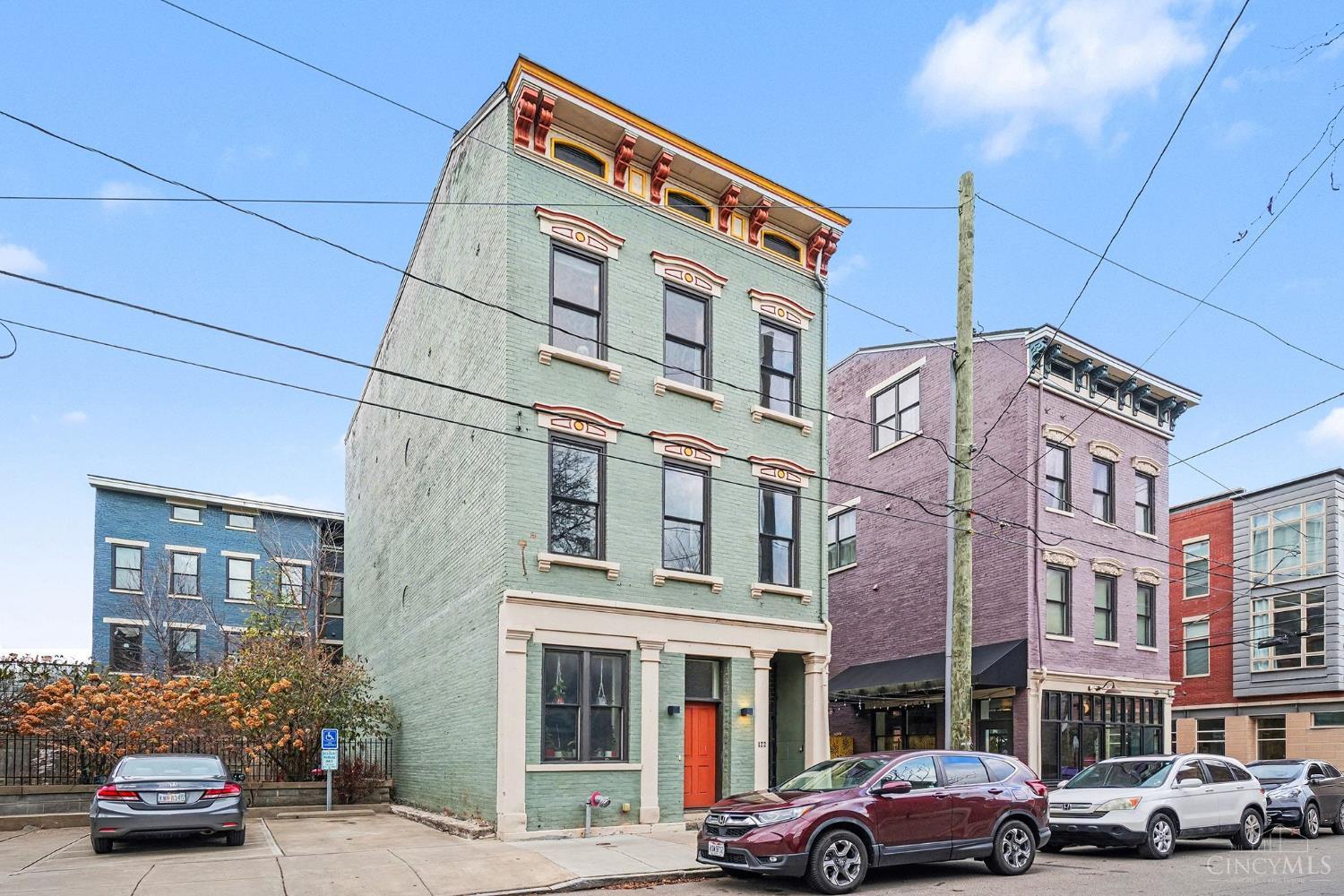 W 122 Fifteenth Street Property Photo 1