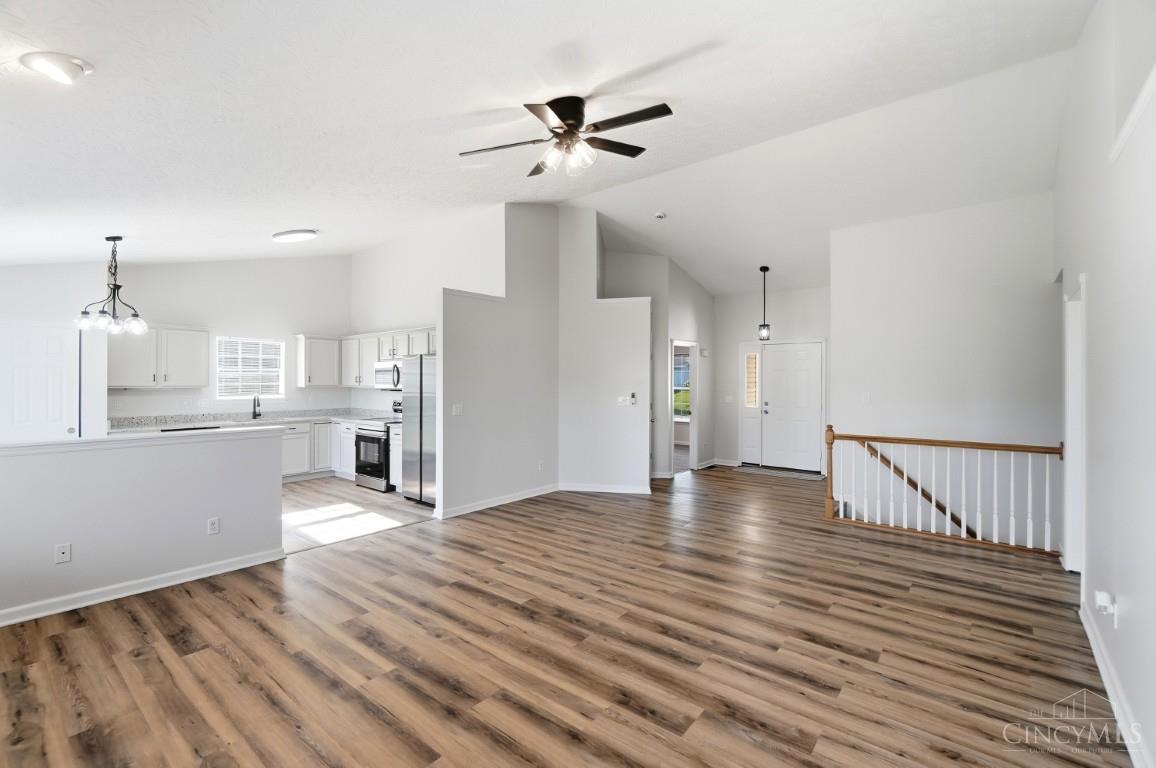3018 Granny Smith Lane Property Photo 11