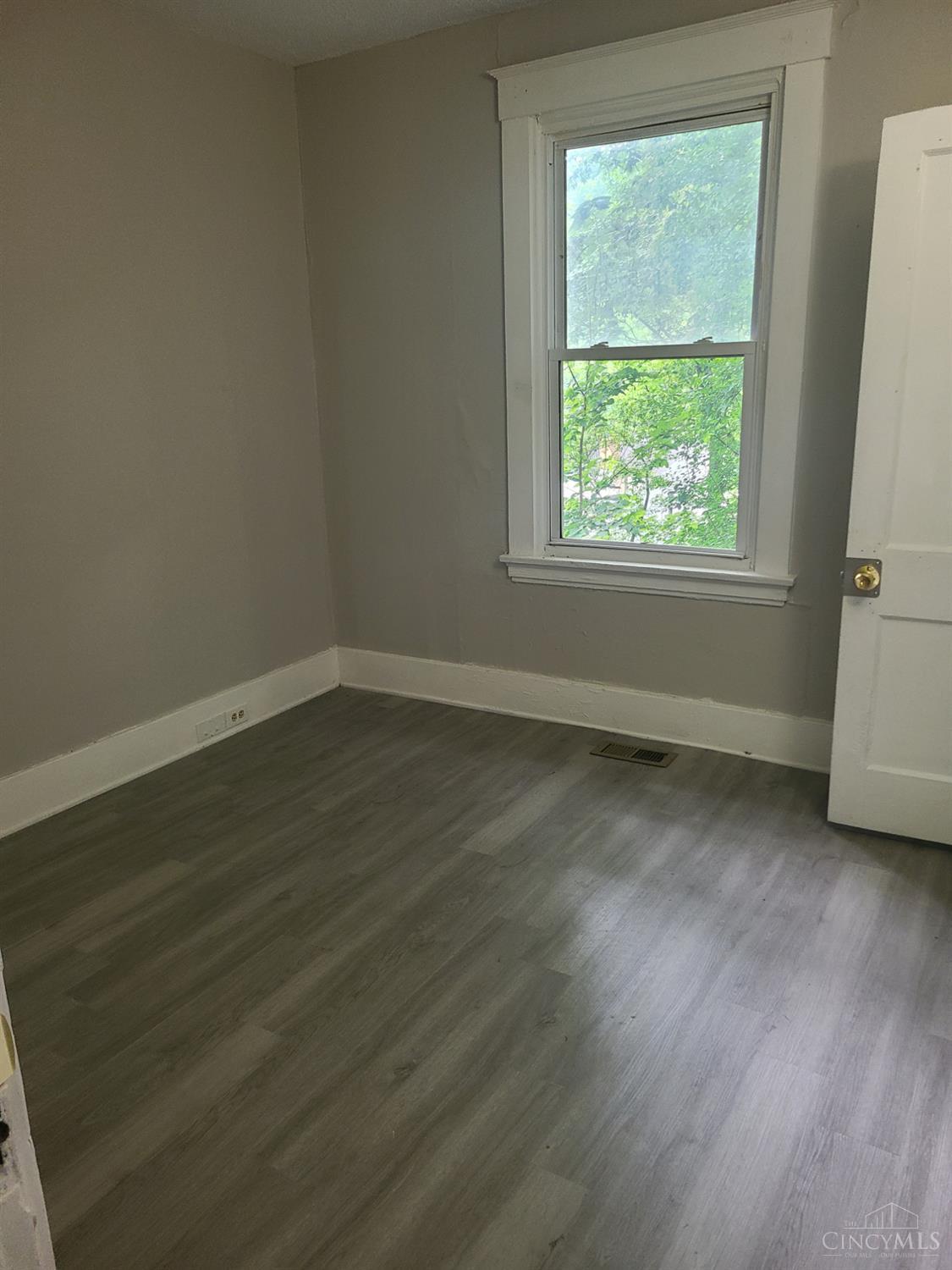 1729 Pulte Street Property Photo 8