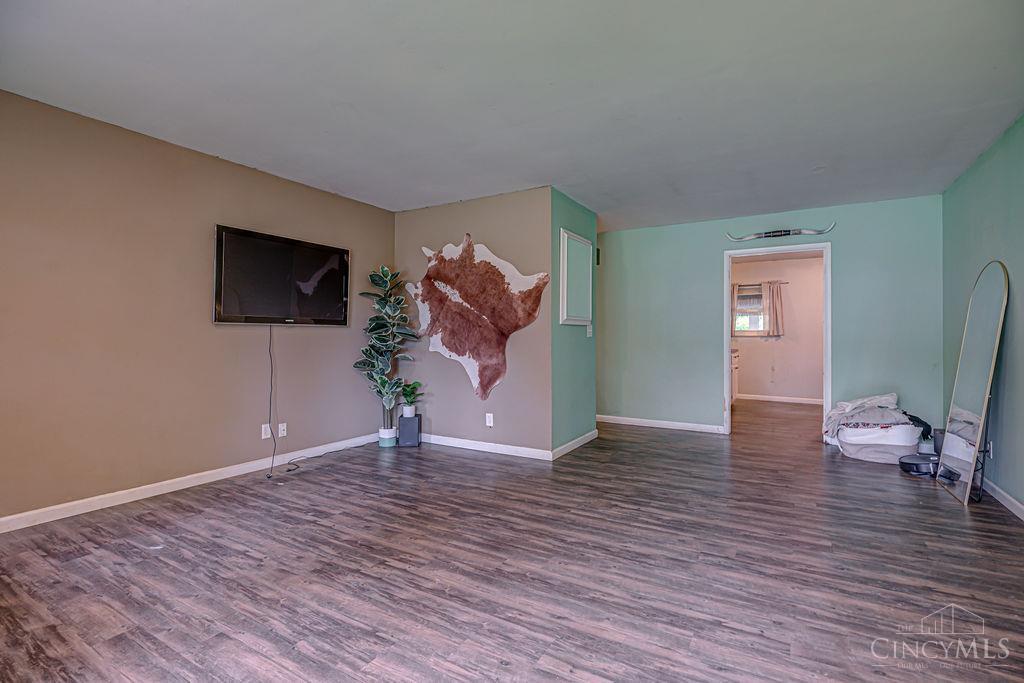 390 Timrick Place Property Photo 7
