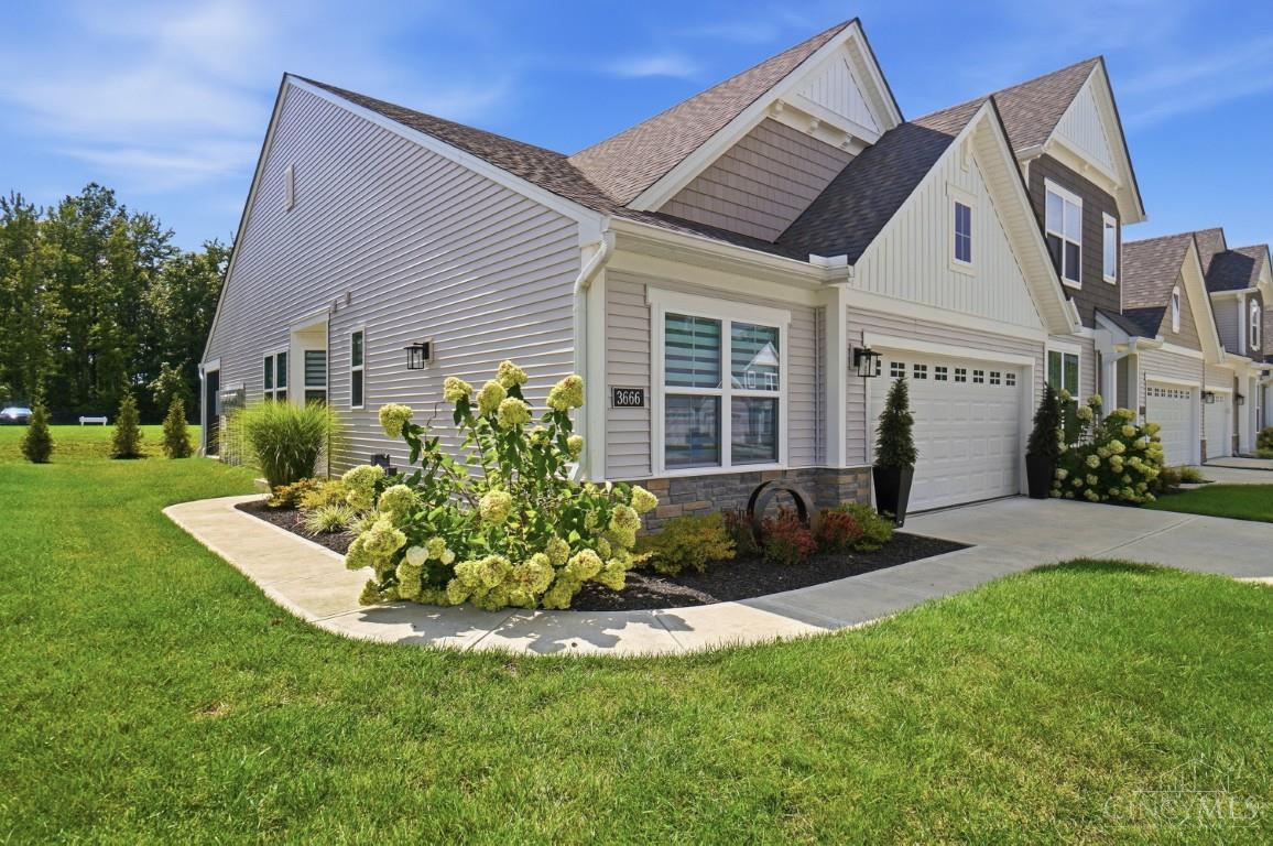 3666 Mustang Circle Property Photo 1