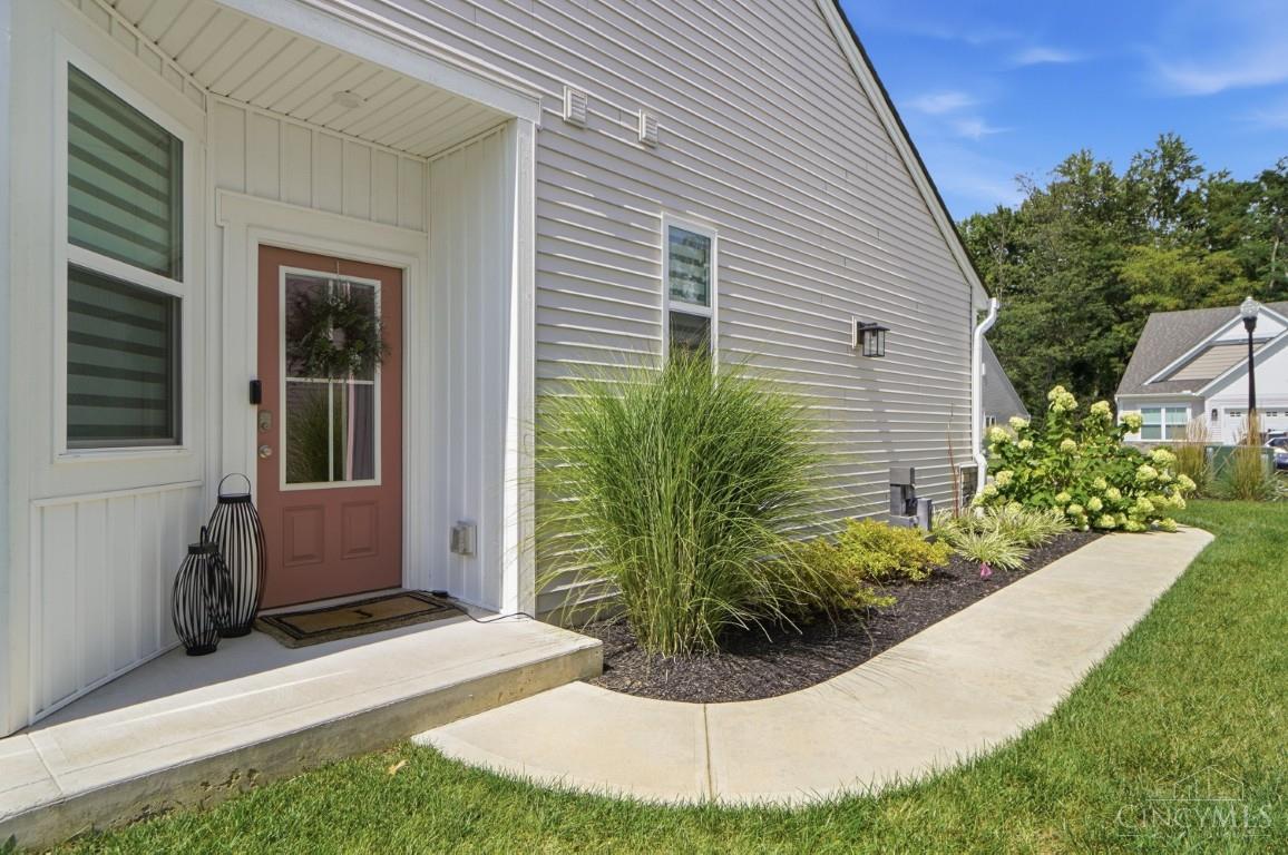 3666 Mustang Circle Property Photo 3