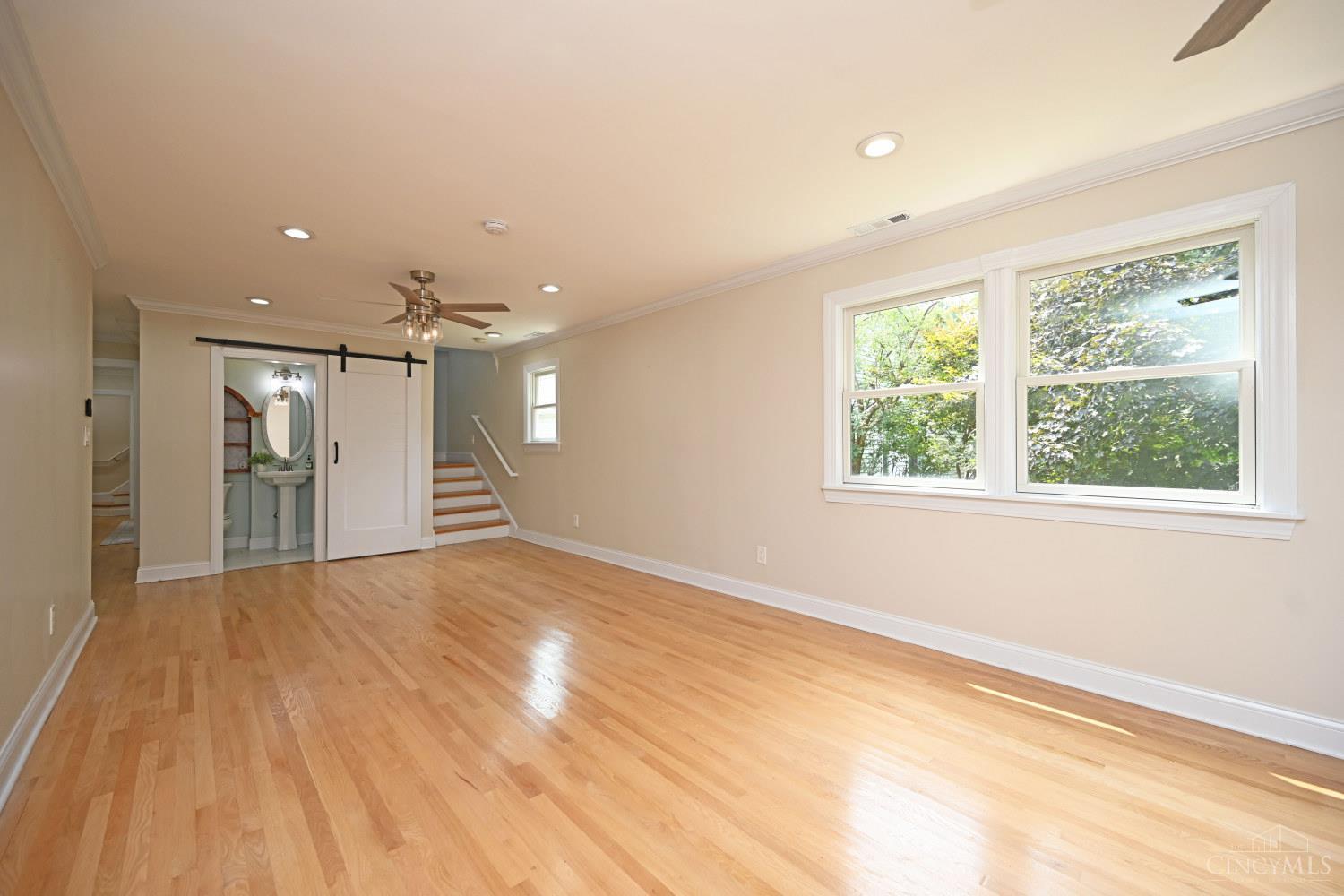 4648 Belleview Avenue Property Photo 17