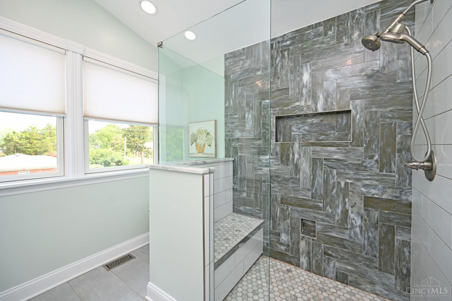 4648 Belleview Avenue Property Photo 44