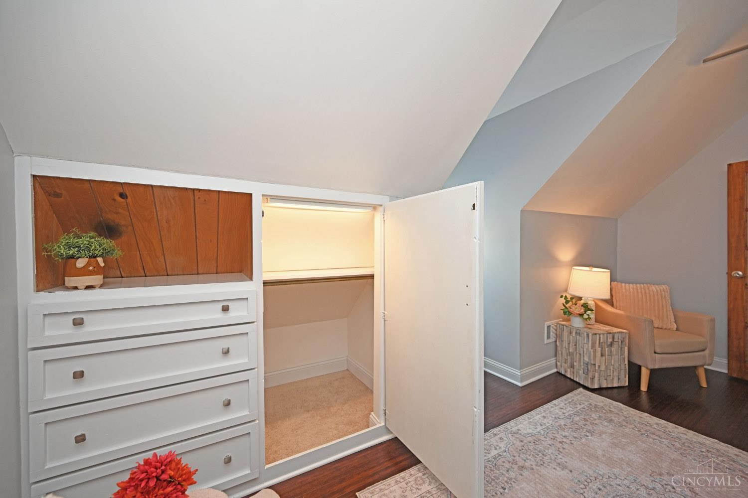 4648 Belleview Avenue Property Photo 46