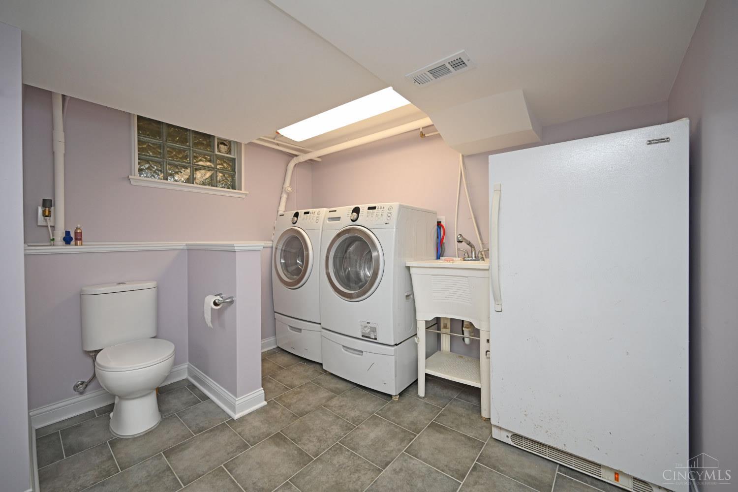 4648 Belleview Avenue Property Photo 60