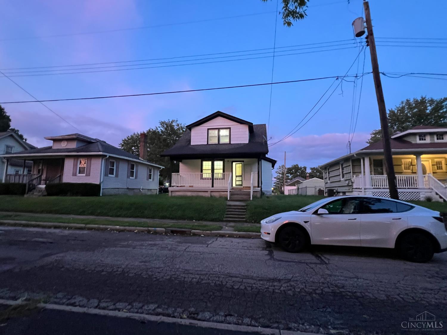 310 Westview Avenue Property Photo 1
