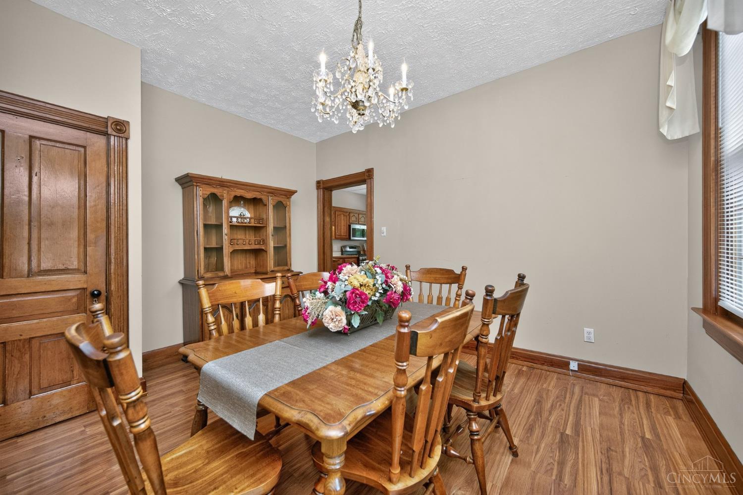 560 Delta Avenue Property Photo 17