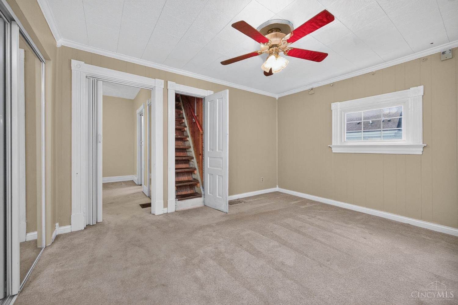 560 Delta Avenue Property Photo 45