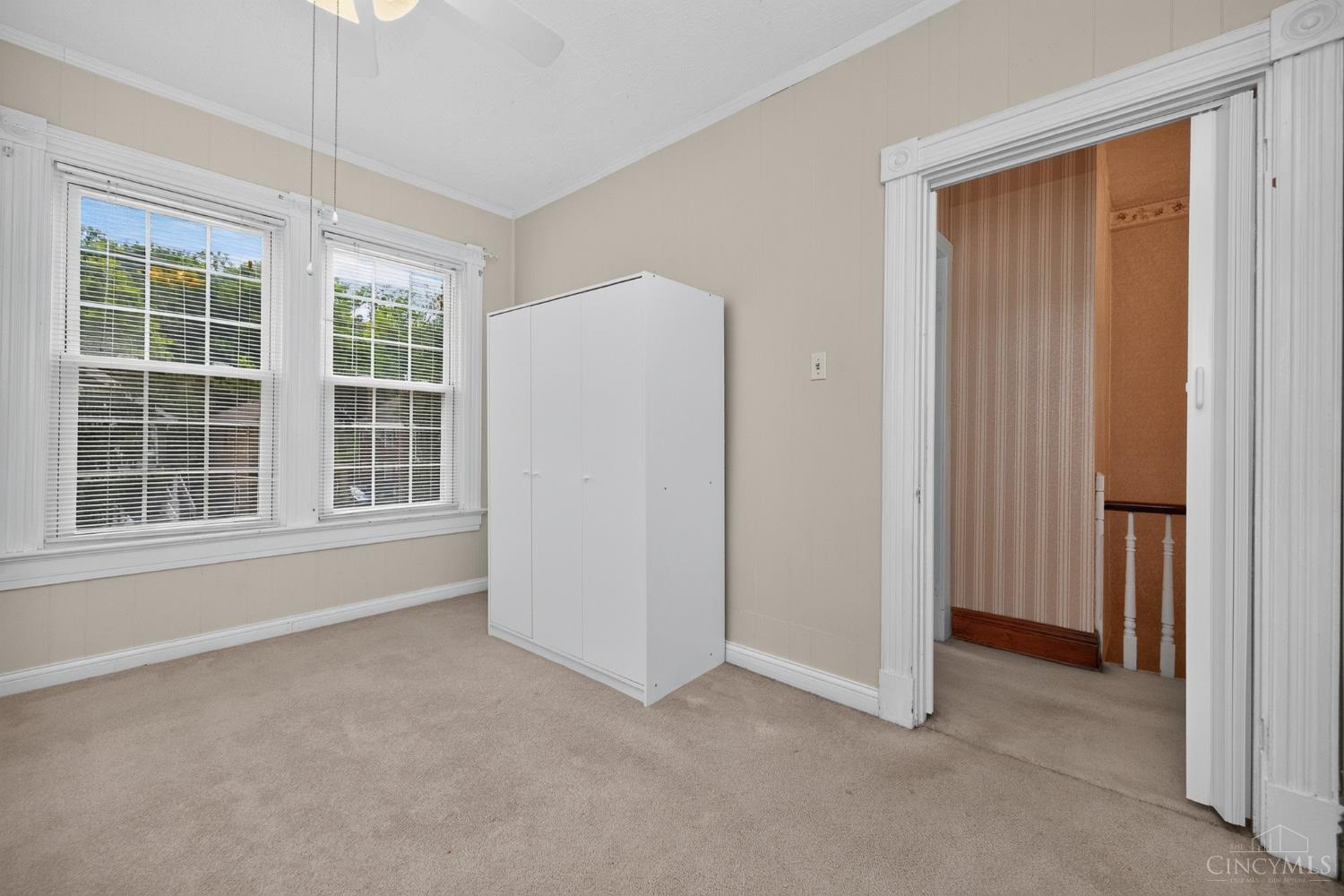 560 Delta Avenue Property Photo 48