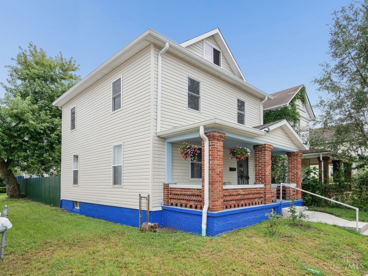 148 Stainton Avenue Property Photo 2