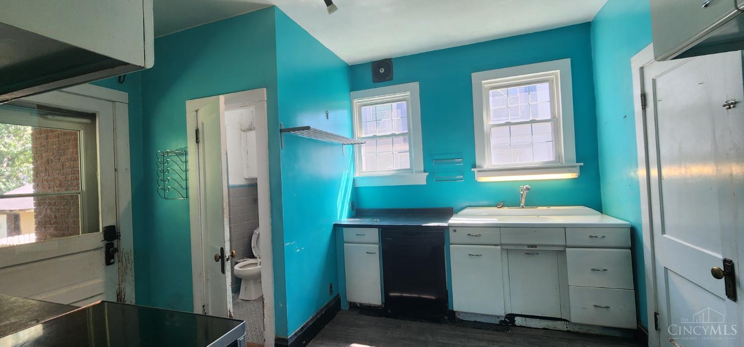 86 De Camp Avenue Property Photo 12