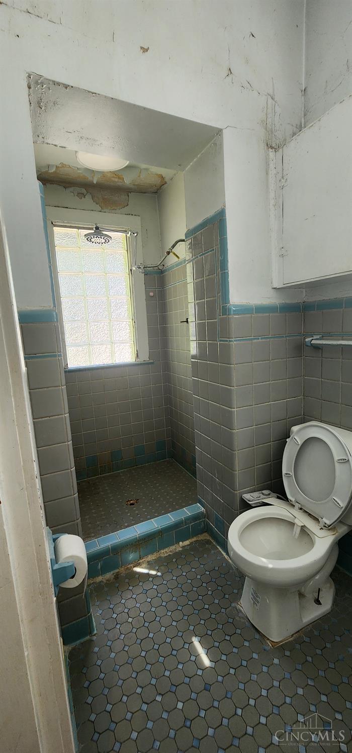 86 De Camp Avenue Property Photo 15