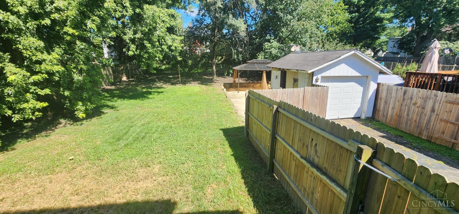 86 De Camp Avenue Property Photo 32