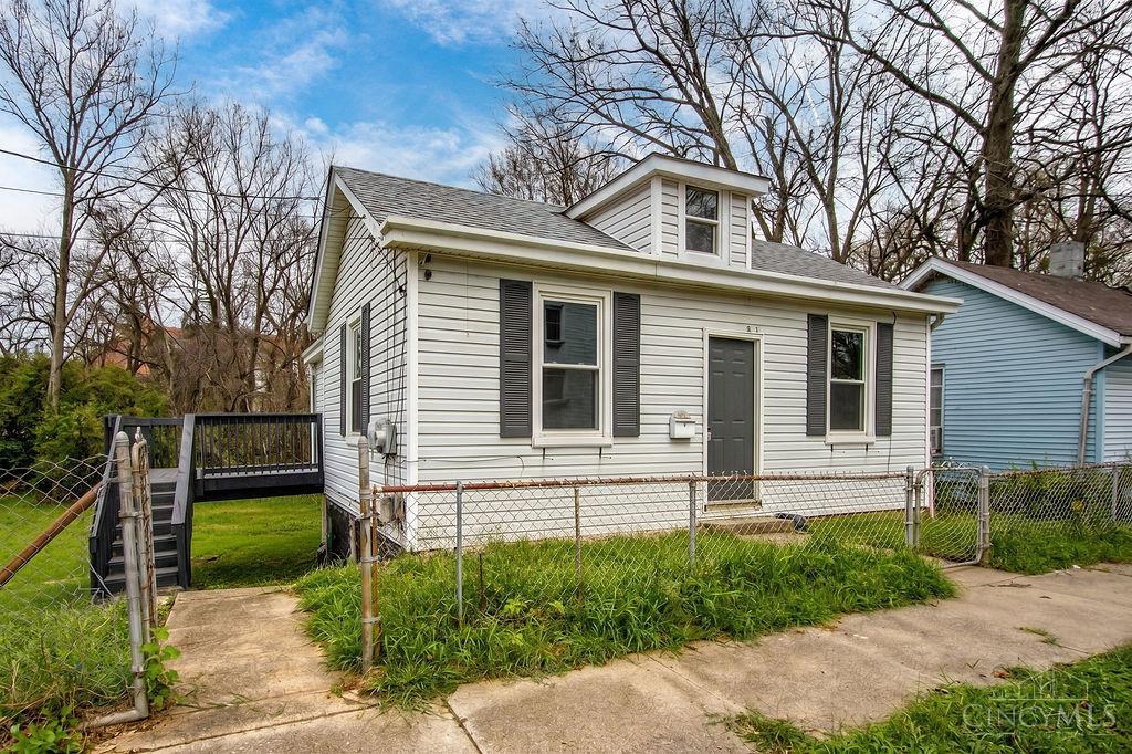 153 Meridian Street Property Photo 1