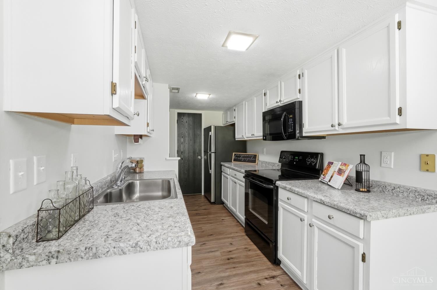 7846 Hackney Circle Property Photo 17