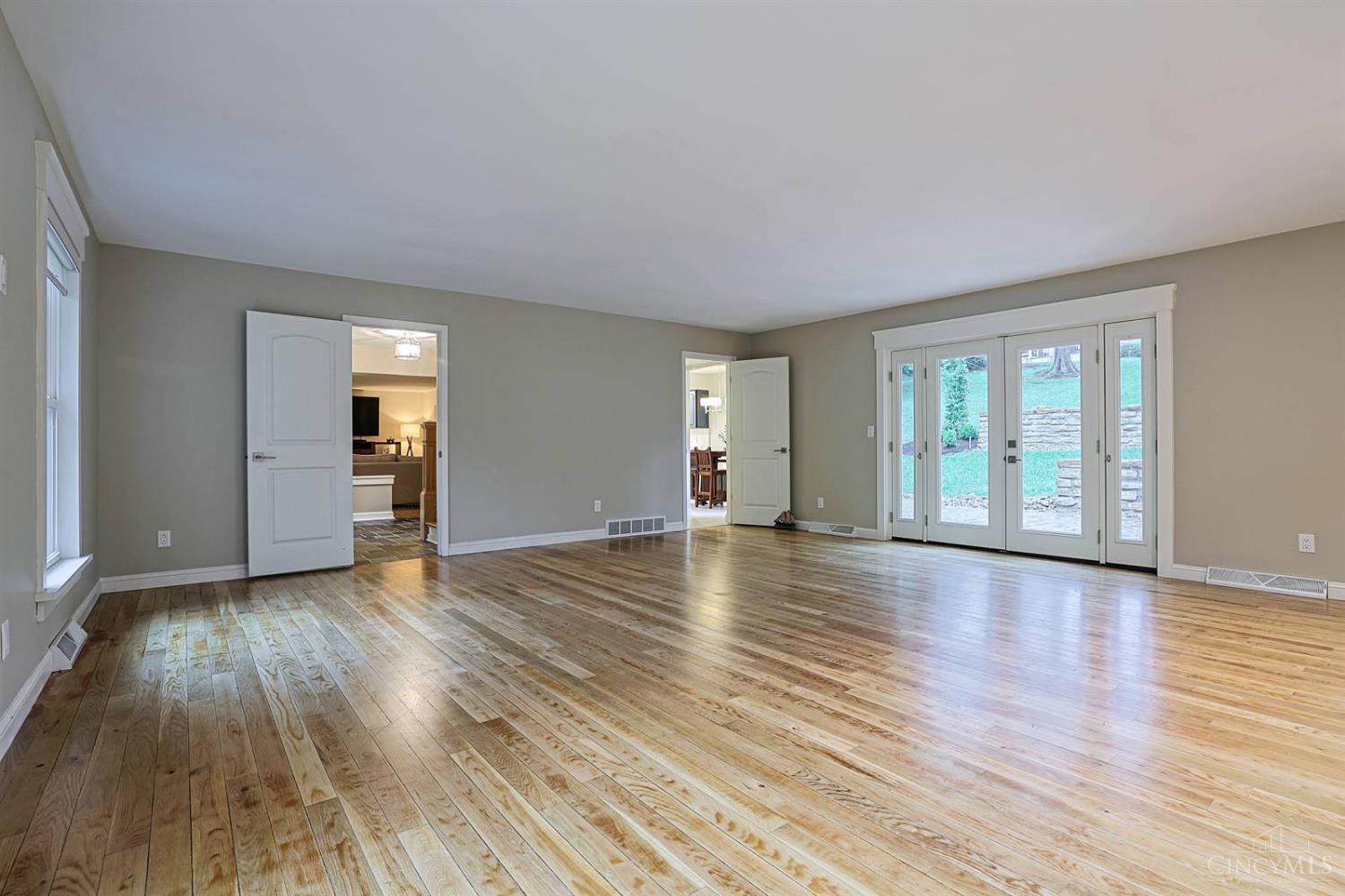 8732 Hollyhock Drive Property Photo 13